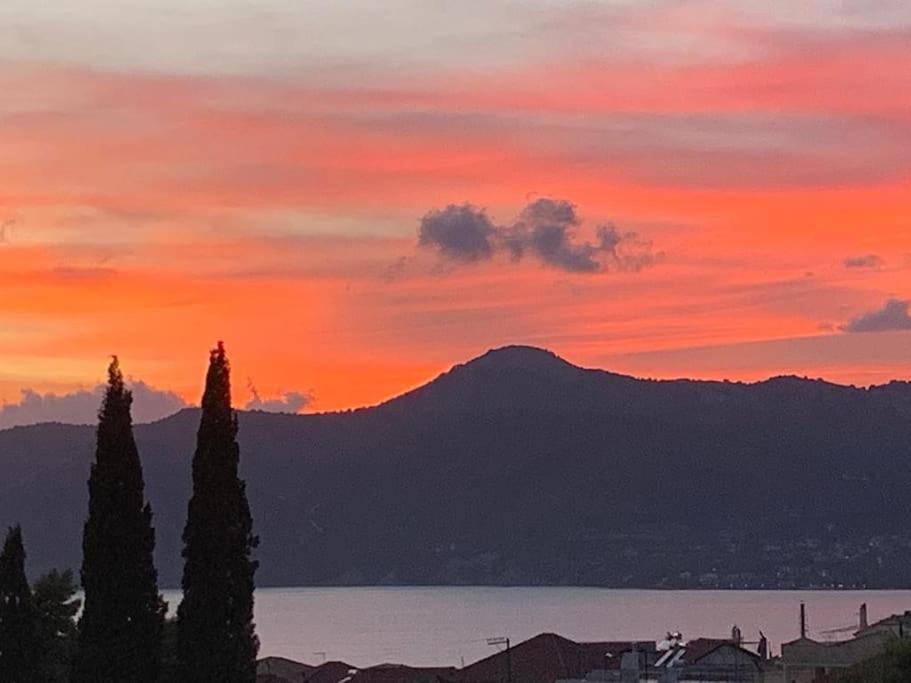 Villa Karma Paleros Exteriör bild