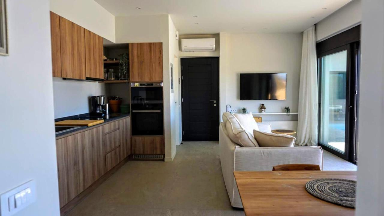 Villa Karma Paleros Exteriör bild